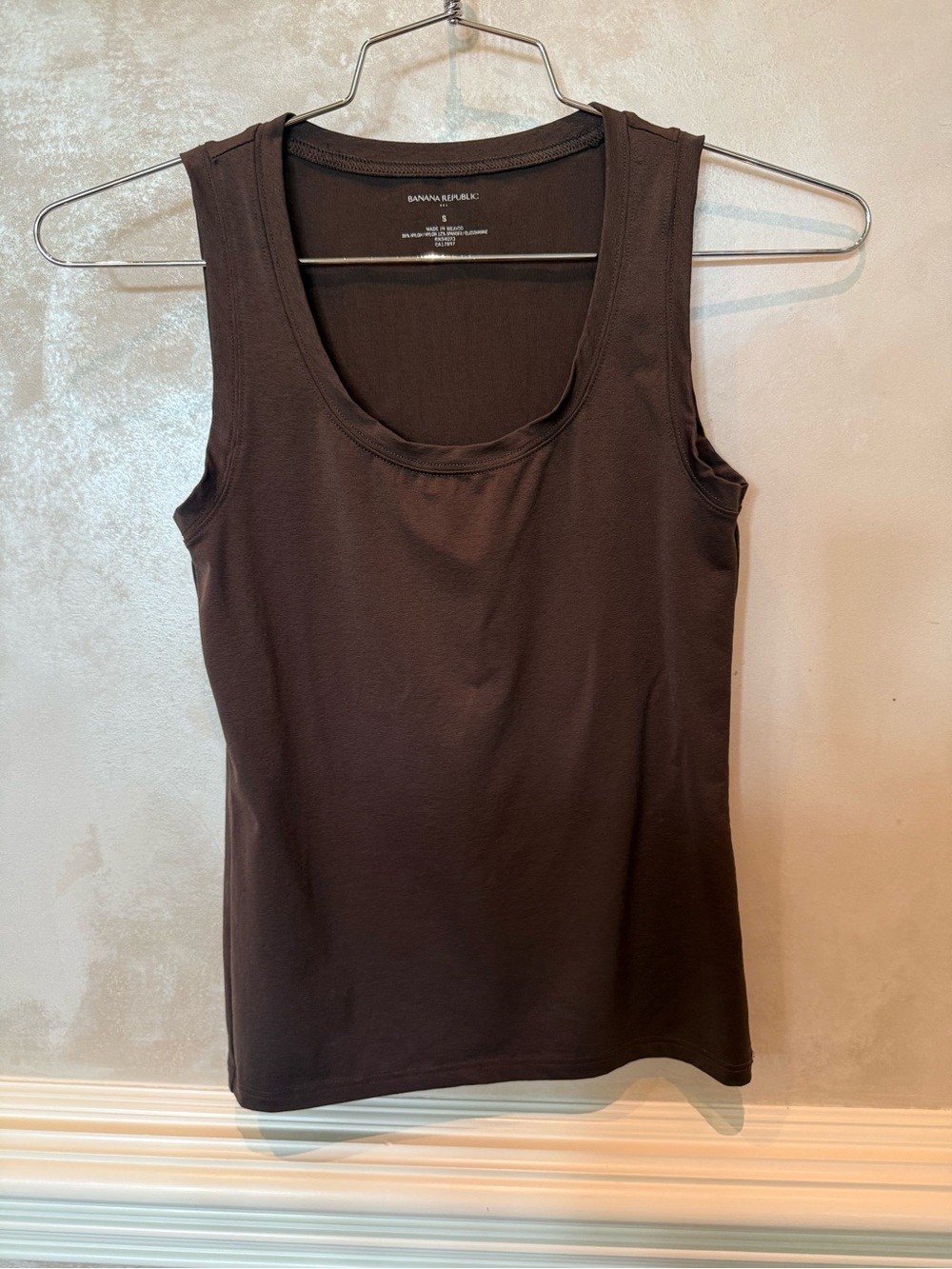 Banana Republic Brown Scoop Neck Tank Top